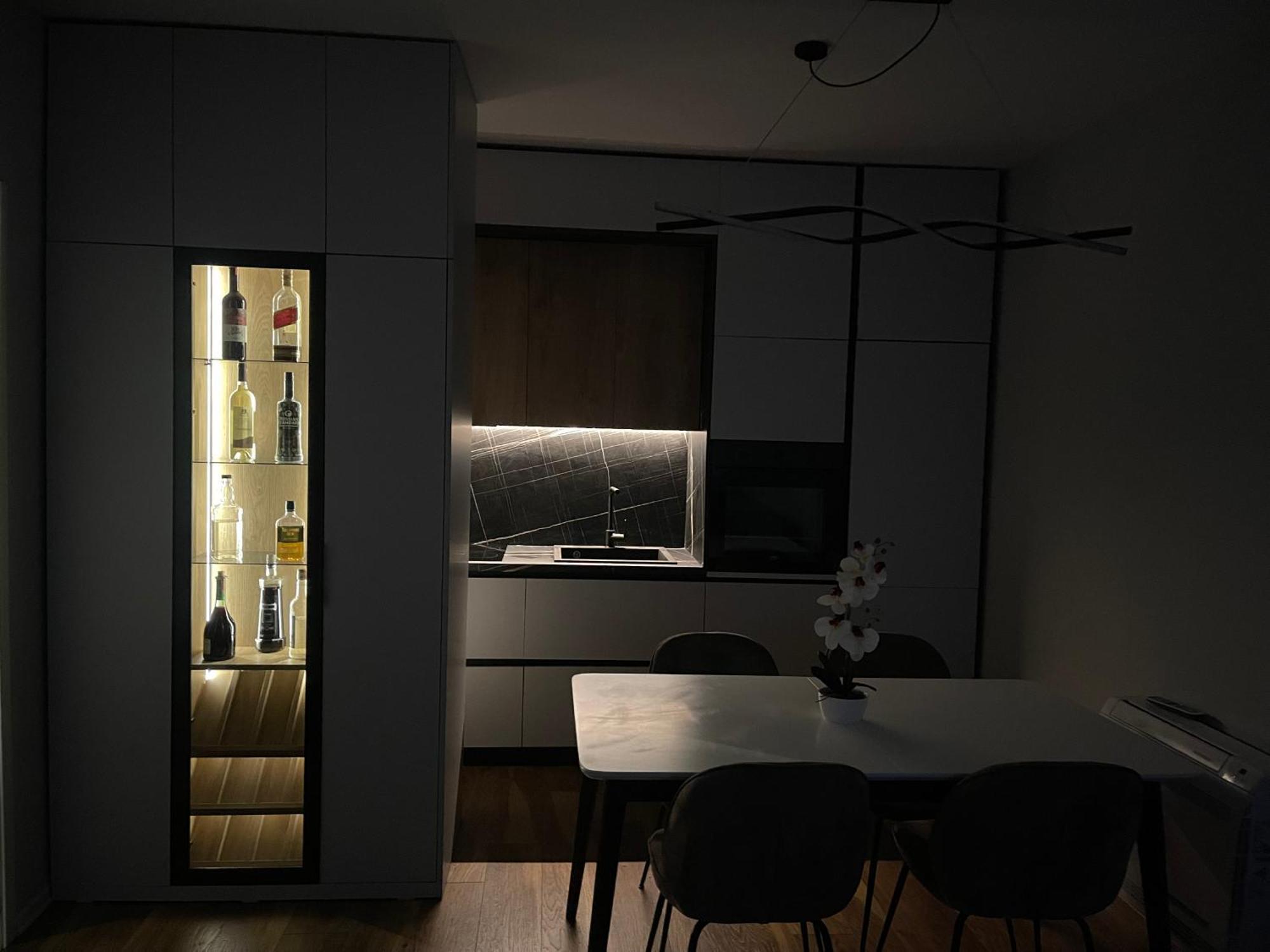 New Bazaar, Grand Apartament *